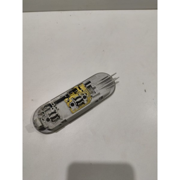 Luz De Teto Cortesia Renault Logan 2019 *7795 Cx144