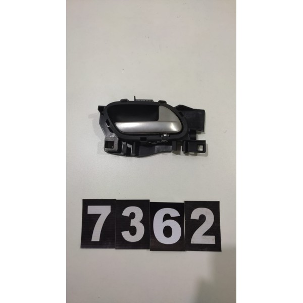 Maçaneta Dianteira Direita Peugeot 208 2022 *7362 Cx138