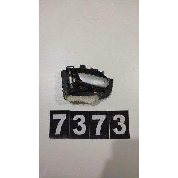 Maçaneta Traseira Esquerda Peugeot 206 2008 *7373 Cx138