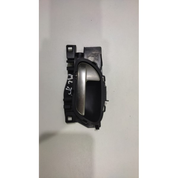 Maçaneta Traseira Esquerda Peugeot 208 2022 *7361 Cx138