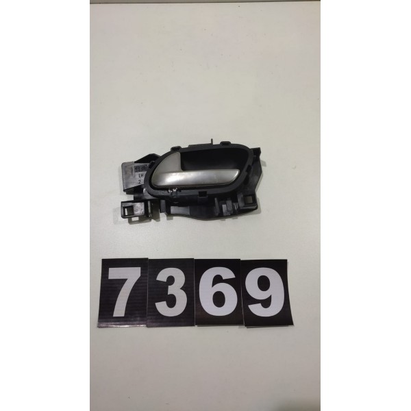 Maçaneta Dianteira Esquerda Peugeot 208 2022 *7369 Cx138
