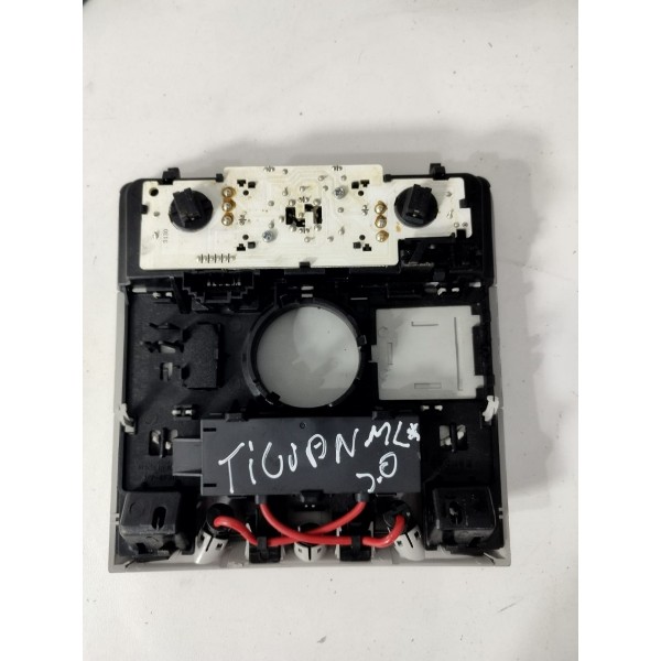 Luz Cortesia Teto Vw Tiguan 2011 92850130xx *7079 Cx133